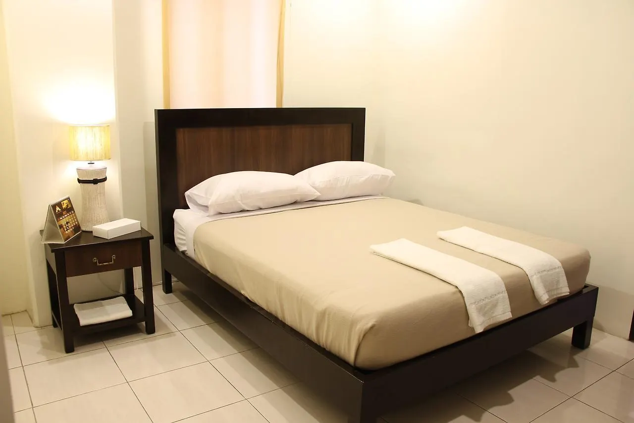 Imerex Plaza Hotel Angeles 3*,