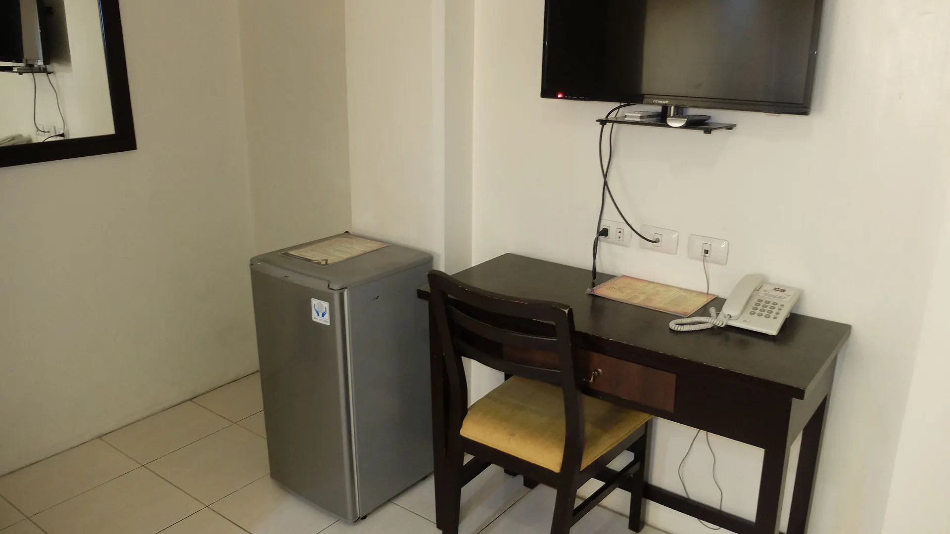 Imerex Plaza Hotel Angeles Philippines
